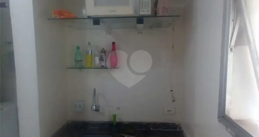 Apartamento de 32m² com 1 dormitório a venda na Liberdade -Centro de São Paulo. Imóvel kitnet(tipo Stúdio)com 1 dormitório amplo