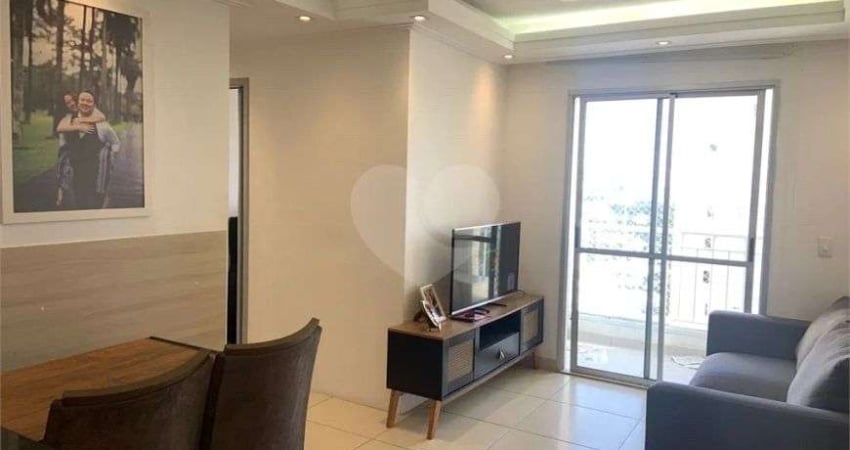 Apartamento com 3 dormitórios para alugar, 64 m² por R$ 5.203/mês - Lapa - São Paulo/SP