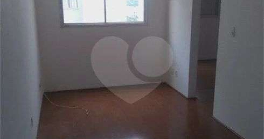 Apartamento à Venda na Lapa, 02 dormitórios. São Paulo.