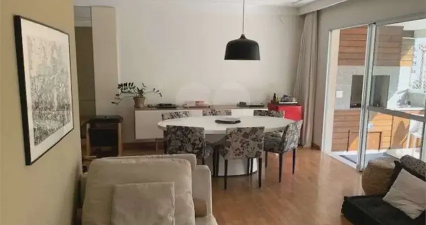 Apartamento à venda - Alto da Lapa.