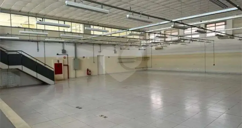 Prédio inteiro para locação na Barra Funda. São Paulo.
