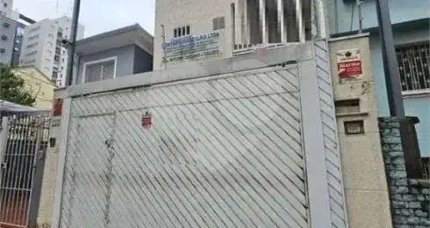 Casa com 3 quartos, Barra Funda - São Paulo