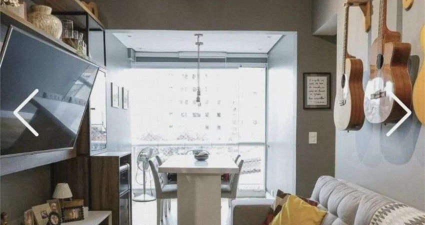 Apartamento à Venda em Perdizes, 02 dormitórios. São Paulo.