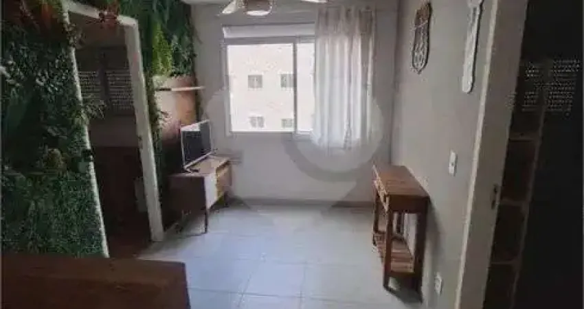 Apartamento de 35 m² na Vila Leopoldina, 02 dormitórios. São Paulo.