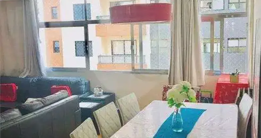Apartamento à venda no bairro Pinheiros.