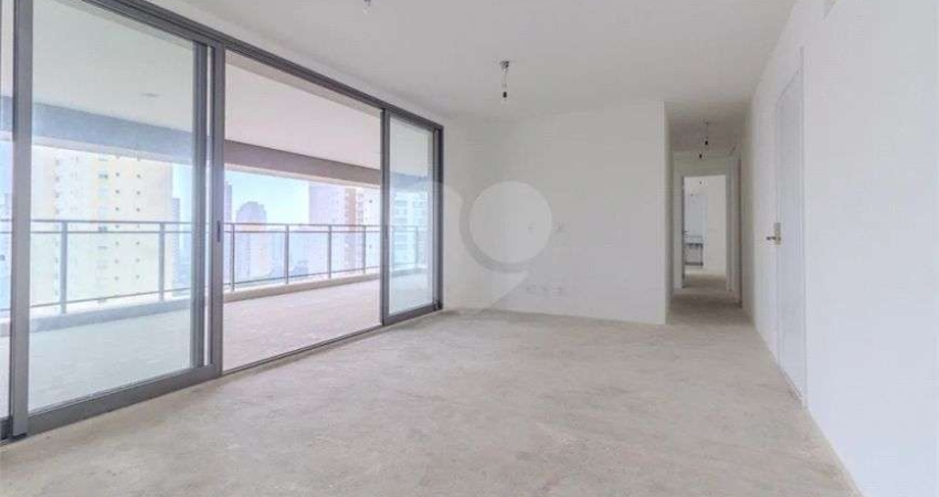 Apartamento com 4 quartos à venda na Rua Catão, Vila Romana, São Paulo