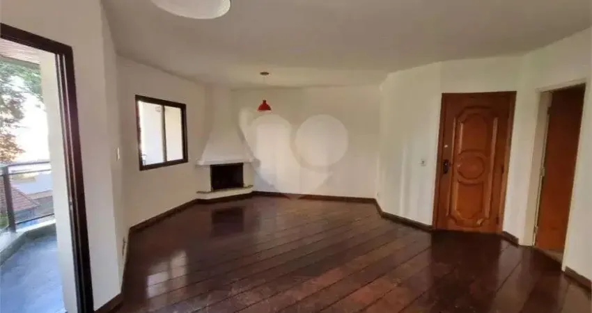 Apartamento á venda com 3 quartos em Perdizes