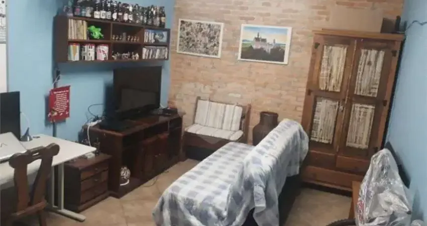 Casa à venda - Vila Ipojuca, São Paulo - SP