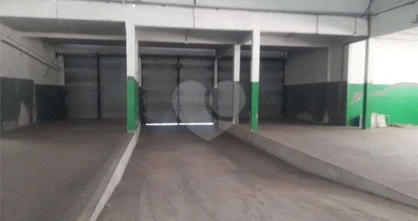 Barracão / Galpão / Depósito para alugar na Rua Emílio Goeldi, Lapa de Baixo, São Paulo