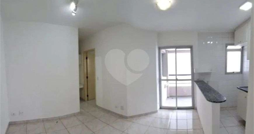 Apartamento com 1 quarto à venda na Rua Barão do Bananal, Pompéia, São Paulo