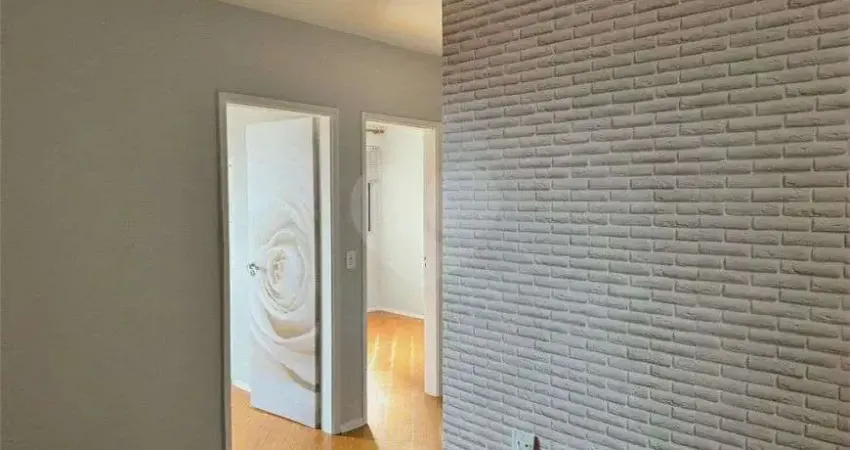 Apartamento no Alto da Lapa para locação e venda, 02 dormitórios.