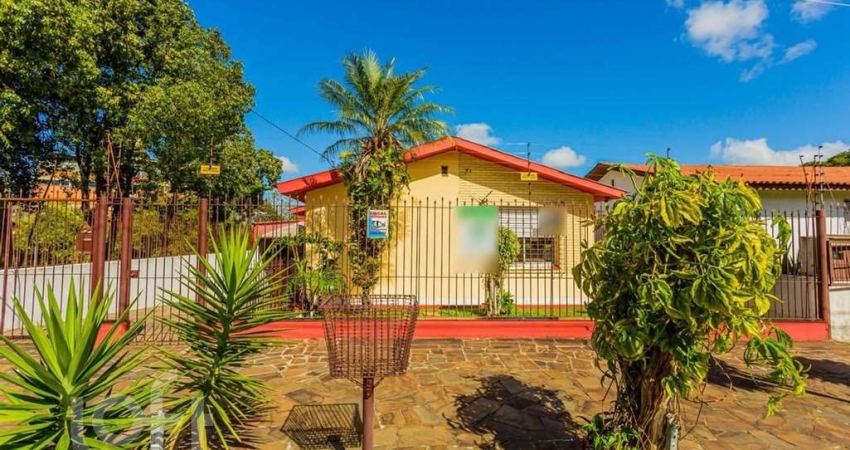 Casa com 3 quartos à venda na Rua Doutor Adroaldo Mesquita da Costa, 450, Sarandi, Porto Alegre