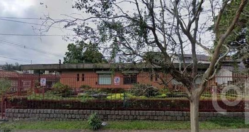 Casa com 3 quartos à venda na Rua Matias José Bins, 712, Chácara das Pedras, Porto Alegre