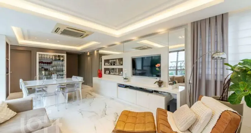 Apartamento com 3 quartos à venda na Rua Professor Fitzgerald, 101, Petrópolis, Porto Alegre