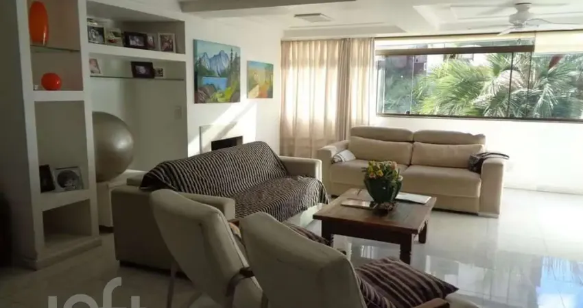 Apartamento com 3 quartos à venda na Rua Marquês do Pombal, 450, Moinhos de Vento, Porto Alegre