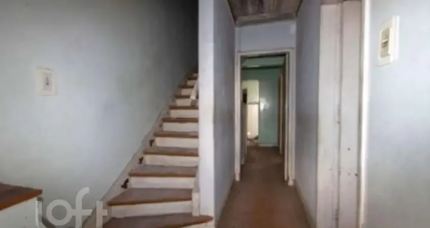 Casa com 5 quartos à venda na Rua Tiradentes, 114, Independência, Porto Alegre