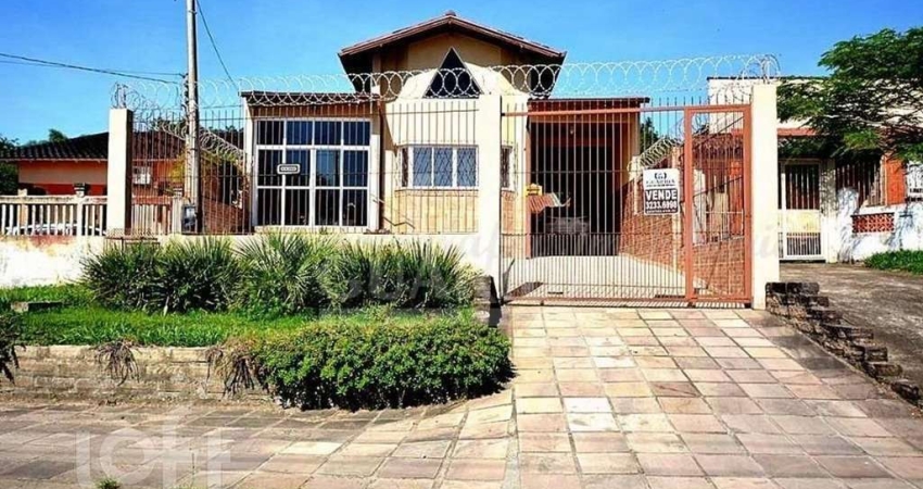 Casa com 3 quartos à venda na Rua Dolores Duran, 1056, Agronomia, Porto Alegre