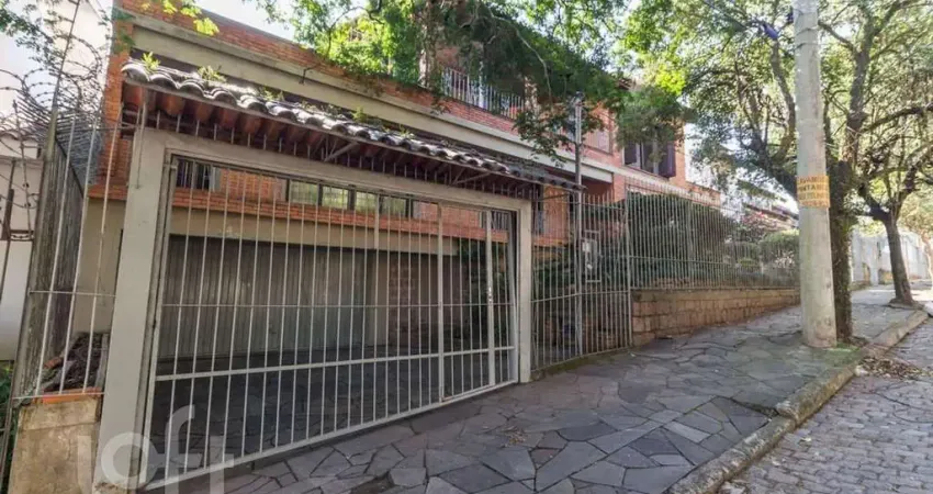 Casa com 4 quartos à venda na Rua Fonseca Guimarães, 34, Medianeira, Porto Alegre