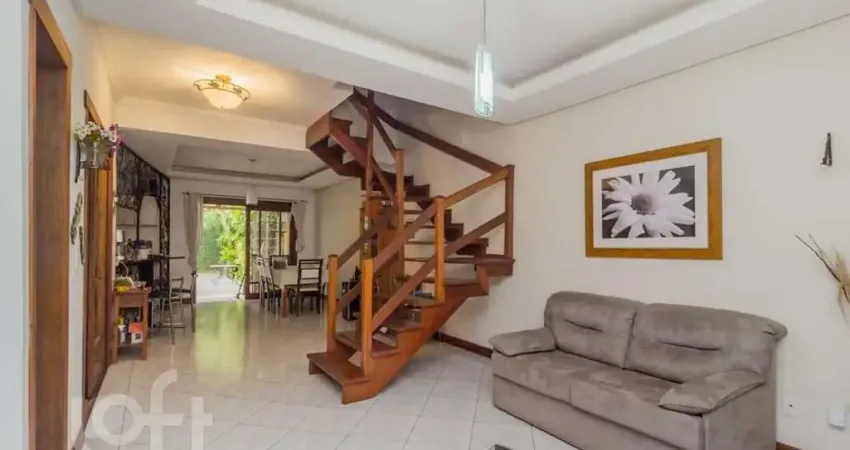 Casa com 3 quartos à venda na Rua Caribe, 42, Ipanema, Porto Alegre