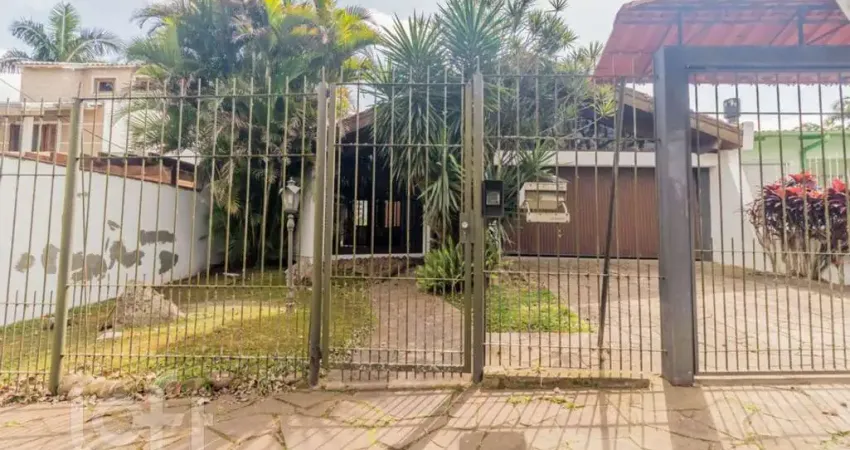 Casa com 4 quartos à venda na Rua Morano Calabro, 398, Ipanema, Porto Alegre
