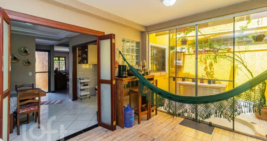 Casa em condomínio fechado com 4 quartos à venda na Rua Osório Mendes Ouriques, 332, Hípica, Porto Alegre