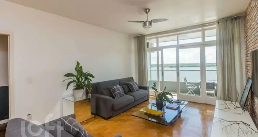 Apartamento com 3 quartos à venda na Rua Siqueira Campos, 852, Centro Histórico, Porto Alegre