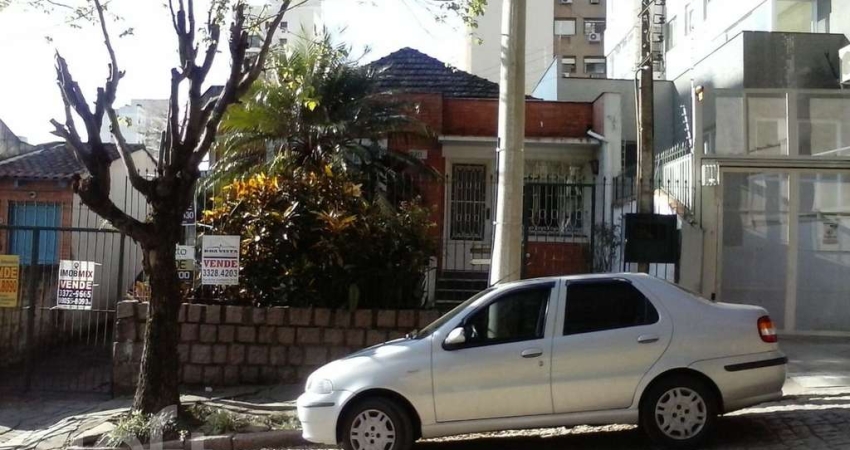 Casa com 3 quartos à venda na Rua Geraldo Souza Moreira, 280, Passo da Areia, Porto Alegre