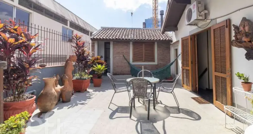 Apartamento com 3 quartos à venda na Rua Vinte e Quatro de Outubro, 862, Moinhos de Vento, Porto Alegre