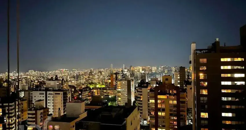 Apartamento com 3 quartos à venda na Rua João Caetano, 79, Petrópolis, Porto Alegre