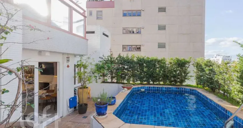 Apartamento com 3 quartos à venda na Rua Pedro Weingartner, 46, Rio Branco, Porto Alegre