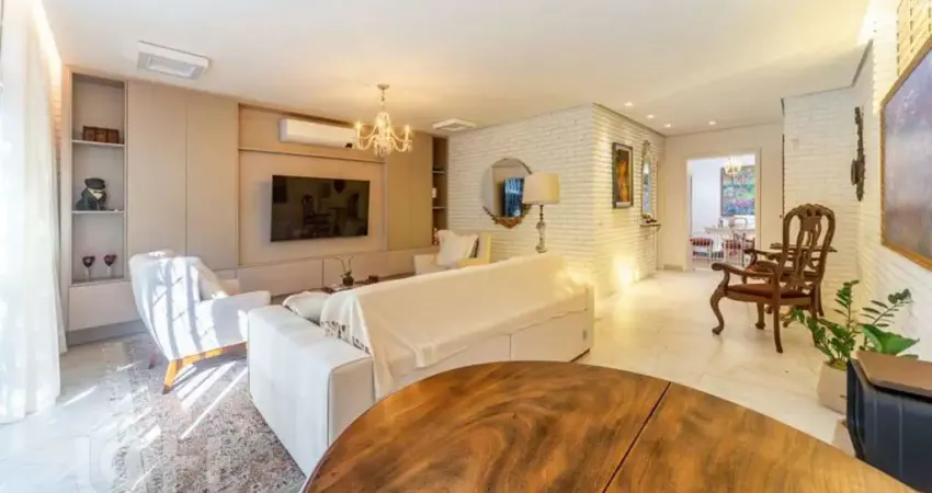 Casa com 3 quartos à venda na Rua Mariz e Barros, 145, Petrópolis, Porto Alegre