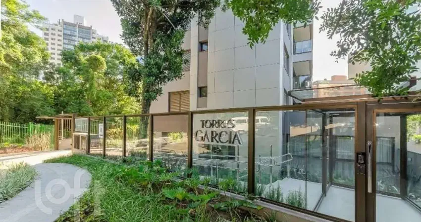 Apartamento com 3 quartos à venda na Rua Tajuja, 49, Petrópolis, Porto Alegre