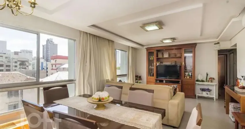 Apartamento com 3 quartos à venda na Rua Vinte e Quatro de Maio, 189, Centro Histórico, Porto Alegre