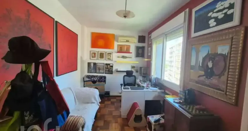 Apartamento com 2 quartos à venda na Avenida Independência, 742, Independência, Porto Alegre