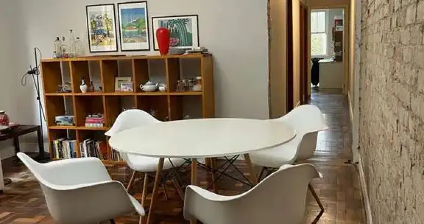 Apartamento com 3 quartos à venda na Rua Santos Neto, 176, Petrópolis, Porto Alegre