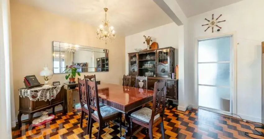 Casa com 4 quartos à venda na Rua Jari, 241, Passo da Areia, Porto Alegre