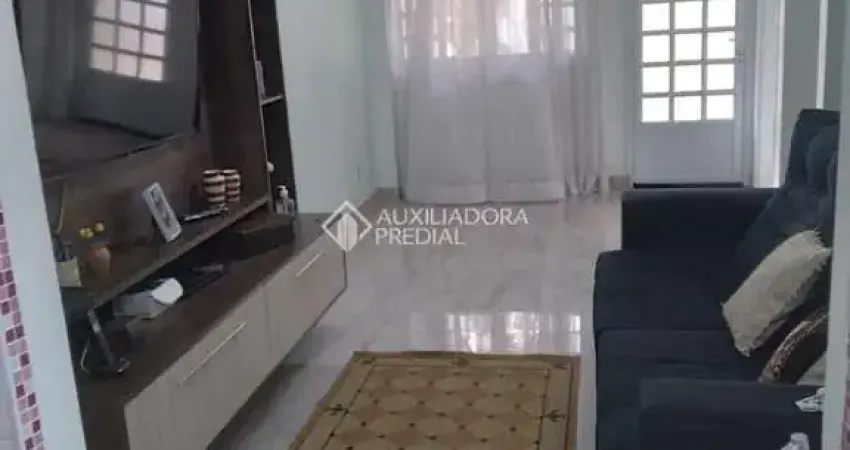 Casa em condomínio fechado com 3 quartos à venda na Rua Ibatiba, 123, Vila Metalúrgica, Santo André