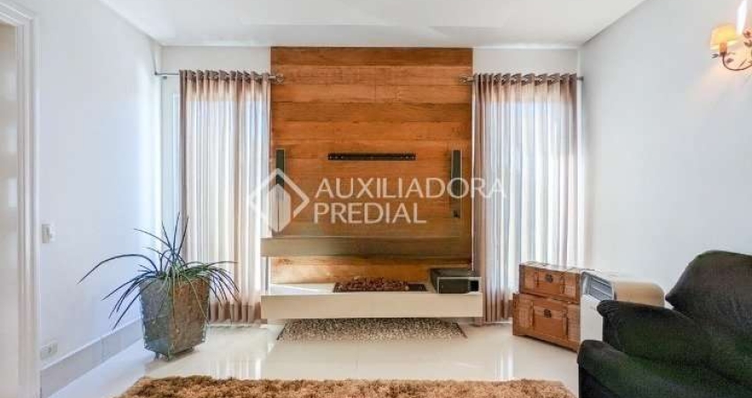 Casa em condomínio fechado com 3 quartos à venda na Rua Paramount, 1, Anchieta, São Bernardo do Campo