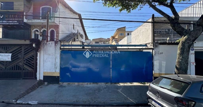 Terreno à venda na Rua Vinte e Três de Maio, 180, Anchieta, São Bernardo do Campo