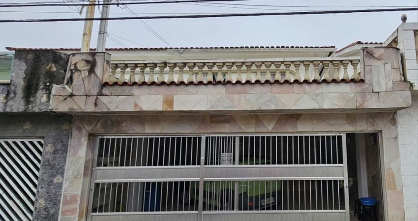 Casa com 3 quartos à venda na Senador Fausto Cabral, 67, Paulicéia, São Bernardo do Campo