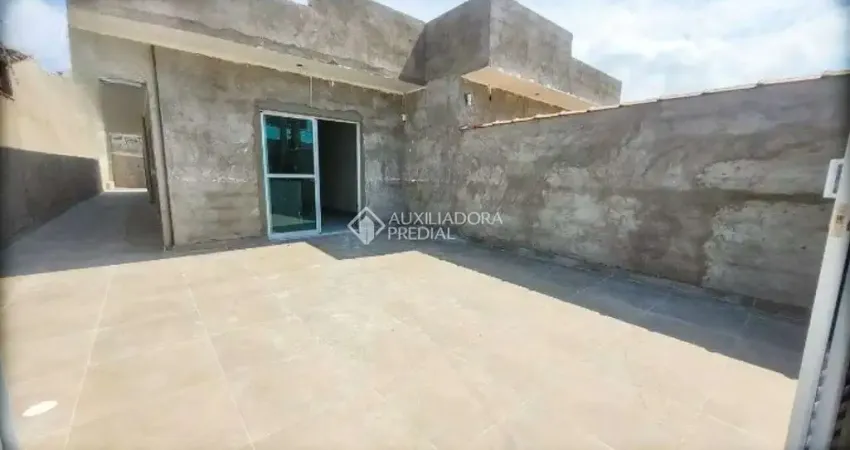 Casa com 2 quartos à venda na dos Macajas, 312, Balneário Gaivota, Itanhaém