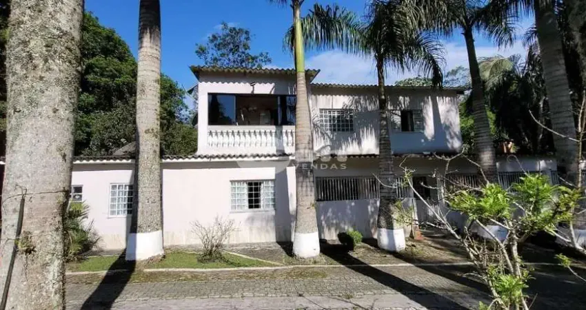 Fazenda à venda na Rua Moisés Guimarães, 20, Curucutu, São Bernardo do Campo