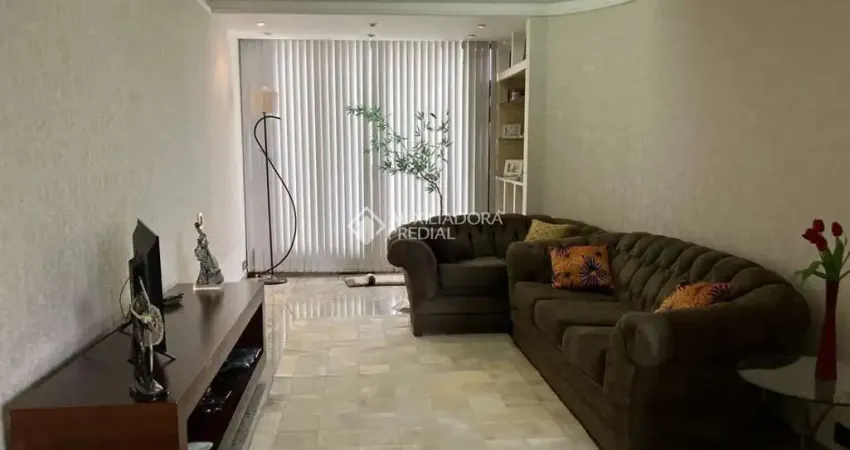 Casa com 3 quartos à venda na Rua Mário Narciso Stocco, 100, Nova Petrópolis, São Bernardo do Campo