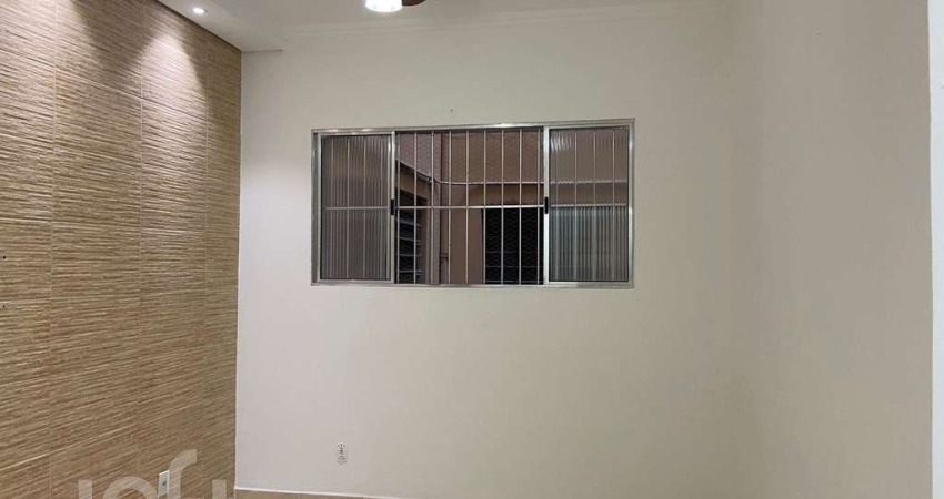 Apartamento à venda na Rua Guaianases, 139, República, São Paulo