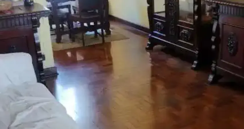 Casa com 2 quartos à venda na Rua Sara Bernhard, 118, Mooca, São Paulo