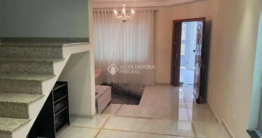 Casa com 3 quartos à venda na Rua Carapicuíba, 43, Vila Scarpelli, Santo André