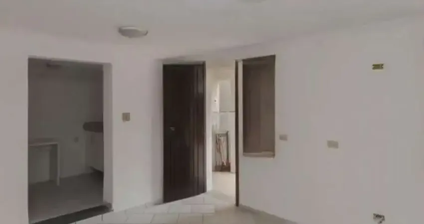 Casa com 2 quartos para alugar na Avenida Bunduki, 13, Assunção, São Bernardo do Campo