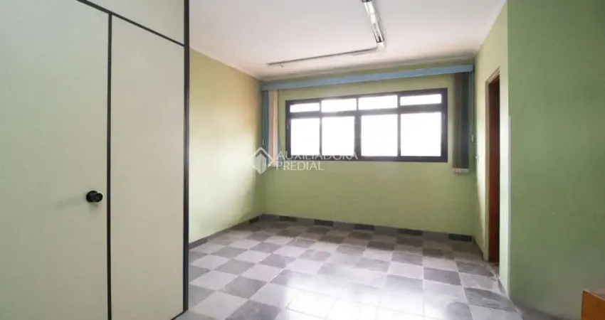 Sala comercial para alugar na Avenida Artur de Queirós, 293, Casa Branca, Santo André
