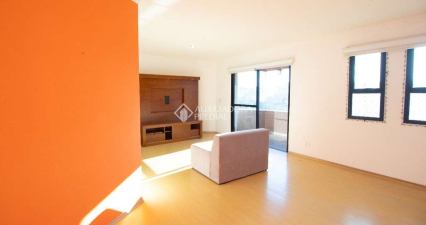 Apartamento com 3 quartos para alugar na Rua Piracicaba, 438, Vila Valparaíso, Santo André