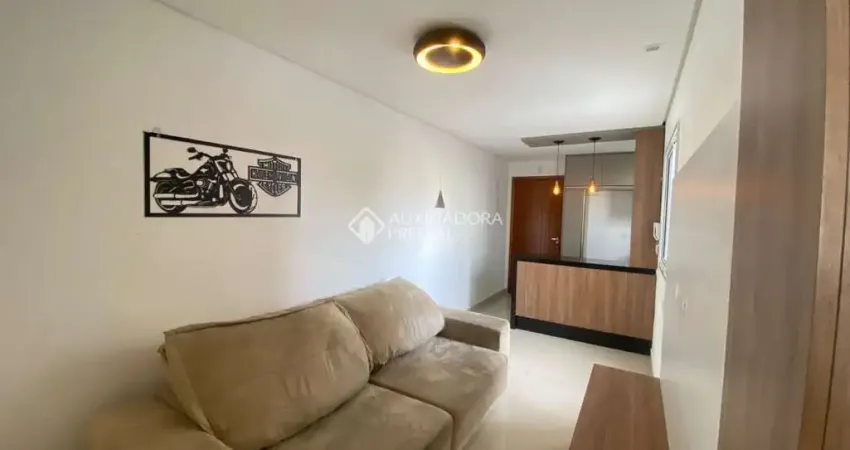 Cobertura com 2 quartos para alugar na Rua Aguapeí, 509, Santa Maria, Santo André
